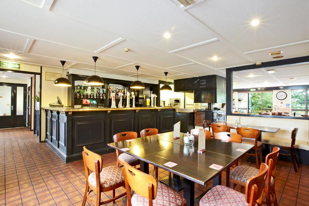 Campanile Hotel Dartford Bagian luar foto